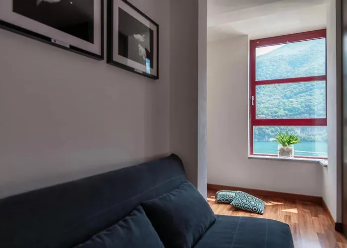 Riflessi Sul - Alba Лалльо