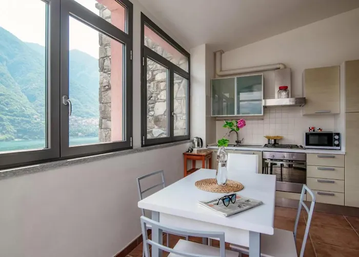 Riflessi Sul - Alba * Laglio